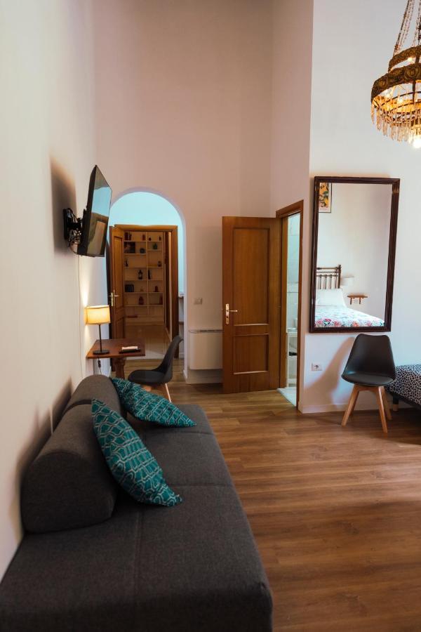 Relais Cuorenapoletano Неаполь Экстерьер фото